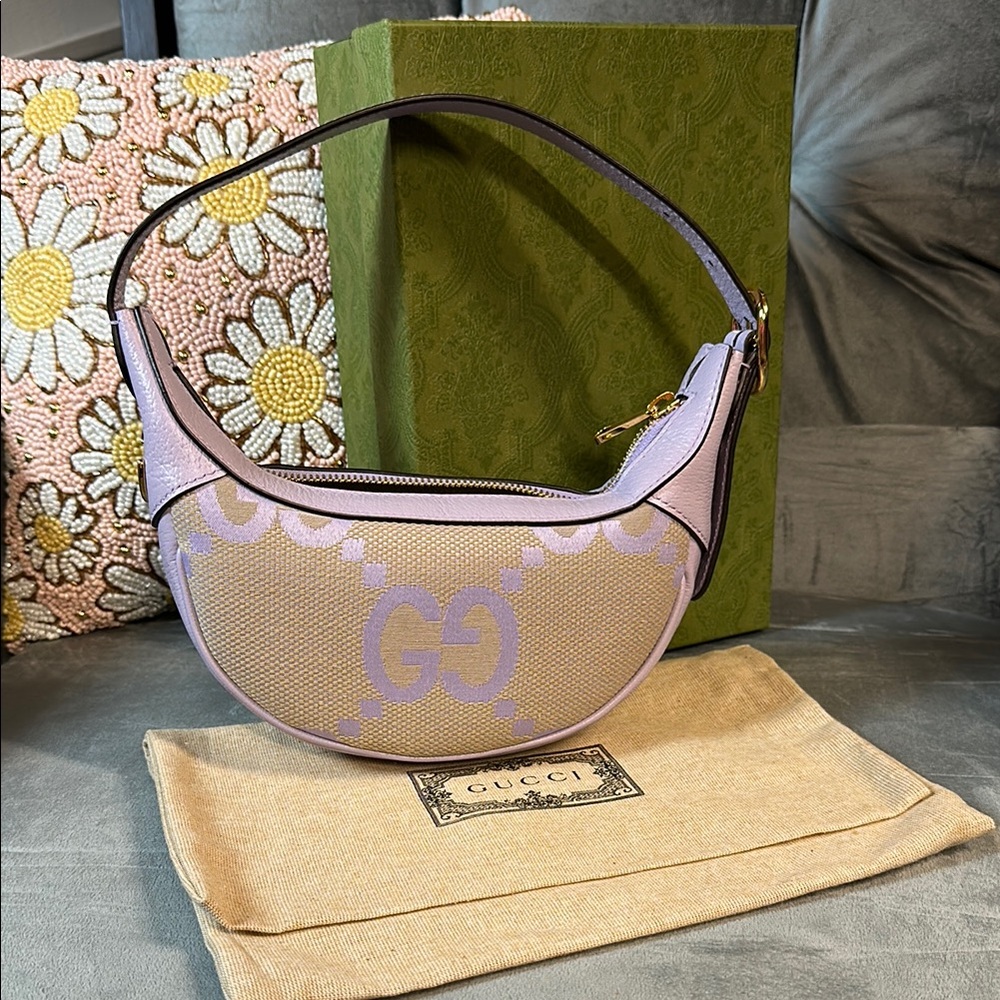 NWOT Gucci Jumbo GG Boho Bag